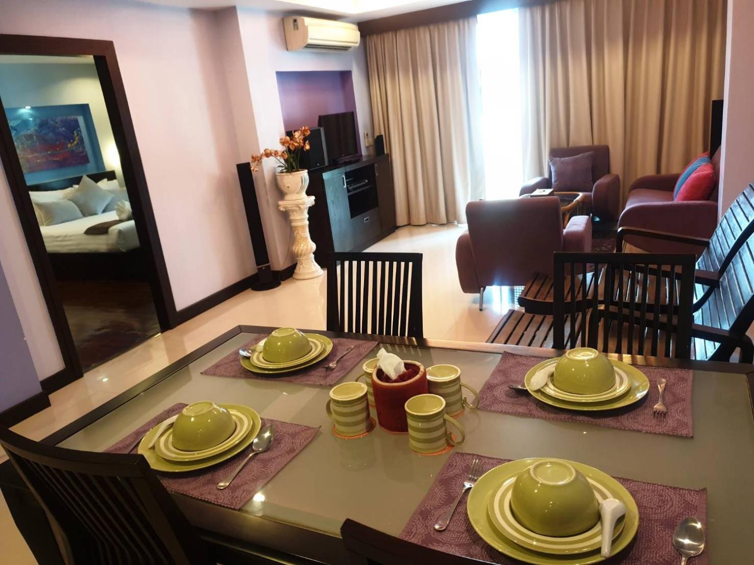 Baron Beach Hotel Pattaja Kültér fotó
