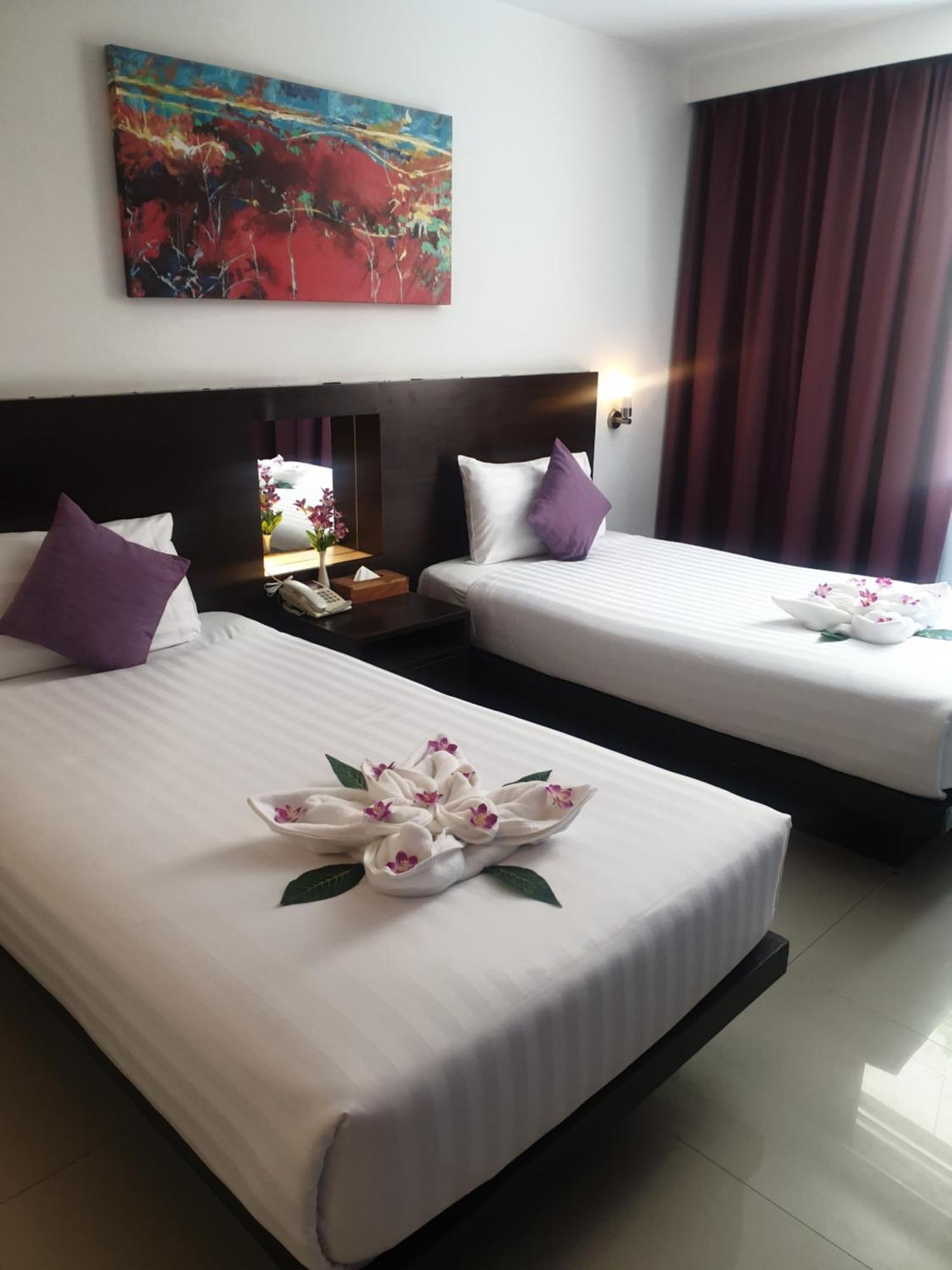 Baron Beach Hotel Pattaja Kültér fotó