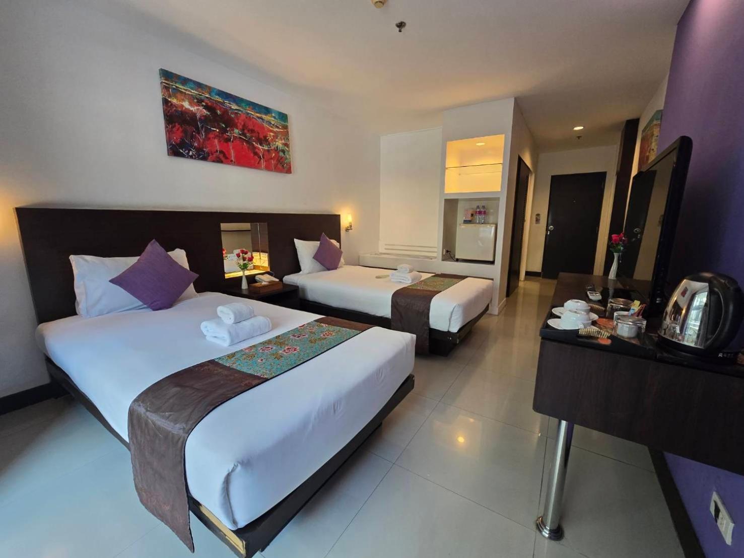 Baron Beach Hotel Pattaja Kültér fotó